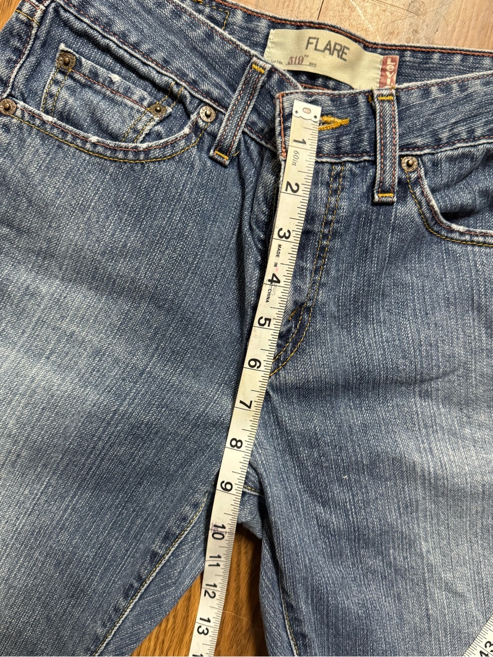 Levi's 519 Classic Blue Flare Boot Cut Jeans Y2K Casual School Weekend Vintage - Picture 10 of 11
